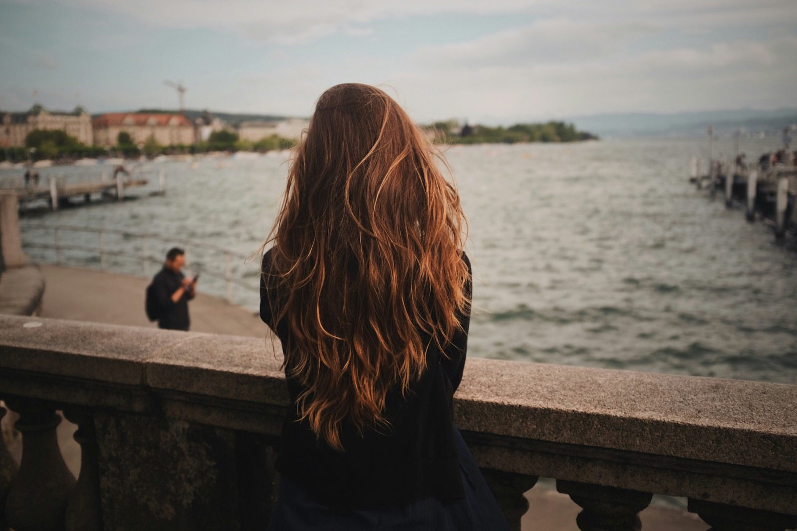 Healthy, full hair after regenerative treatment support
